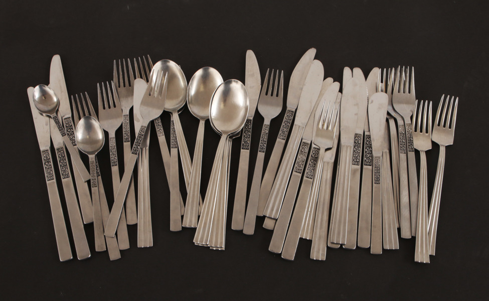 Parti bestick, "Thebe" samt "Rose"