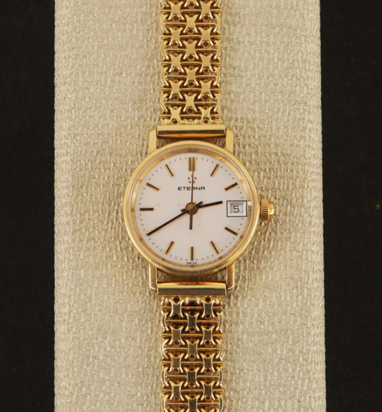 Damarmbandsur i 18k, Eterna