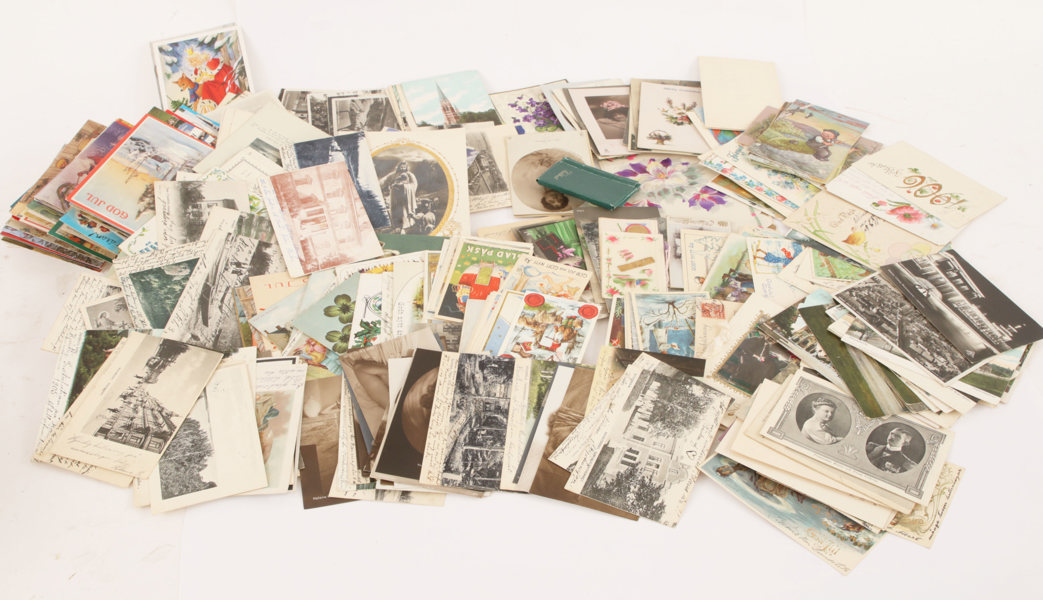 Parti brevkort, bl.a. 1900-talets första hälft