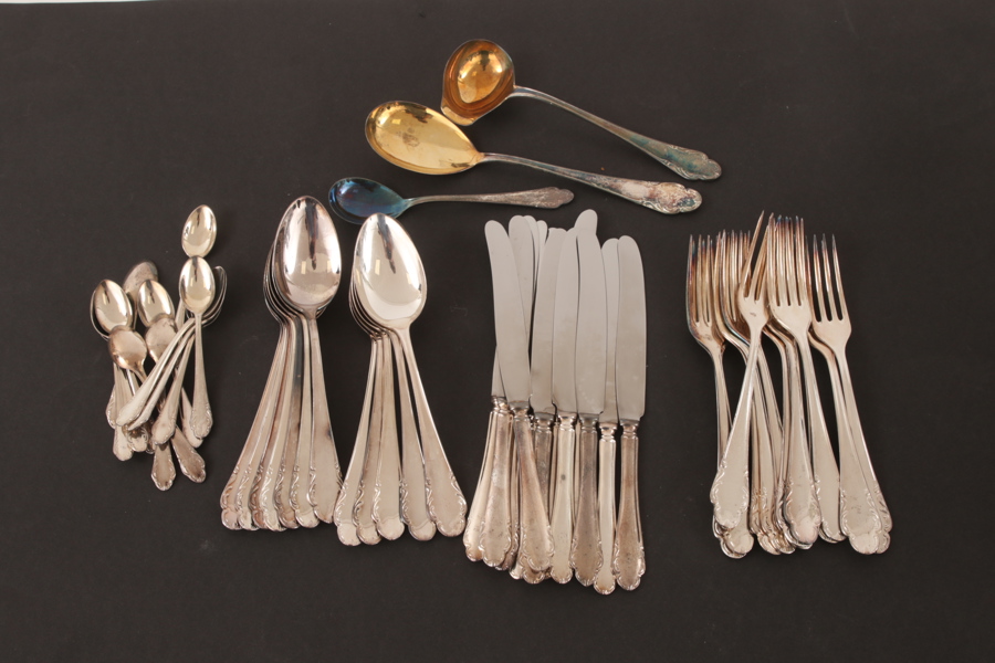 Bestickservisdelar, "Haga", nysilver