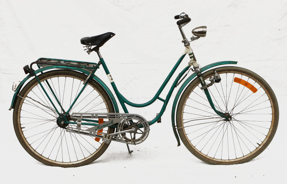 Äldre damcykel, Monark