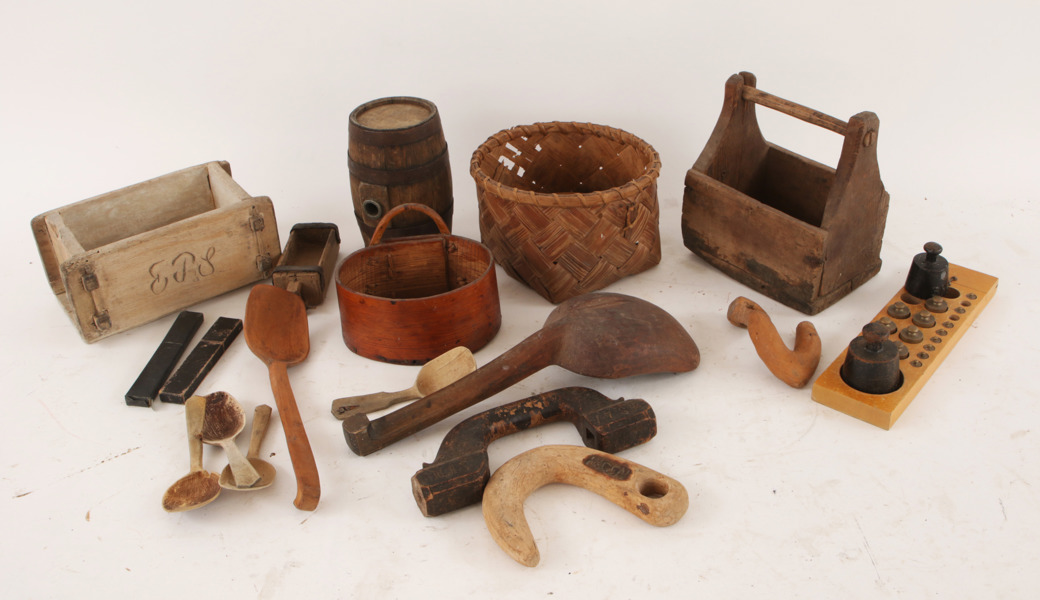 Parti allmogeföremål, m.m.