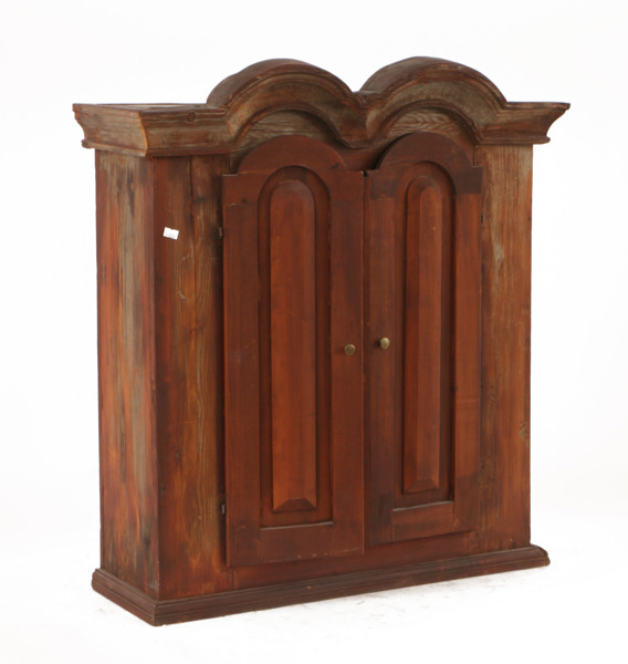 Väggskåp, allmoge, delvis 1800-tal