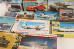 Byggsatser 13st, bl.a. Revell, Airfix