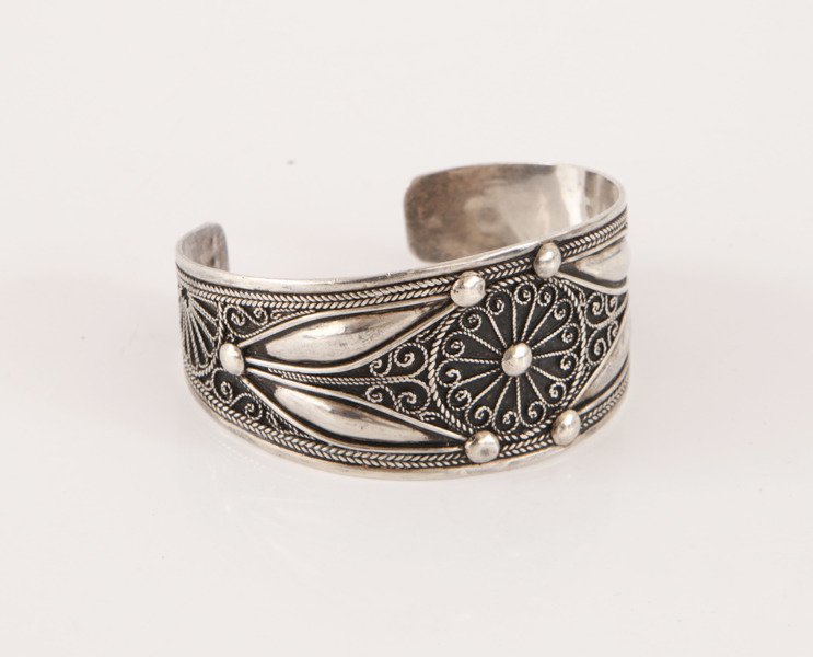 Armring i silver, 1900-tal