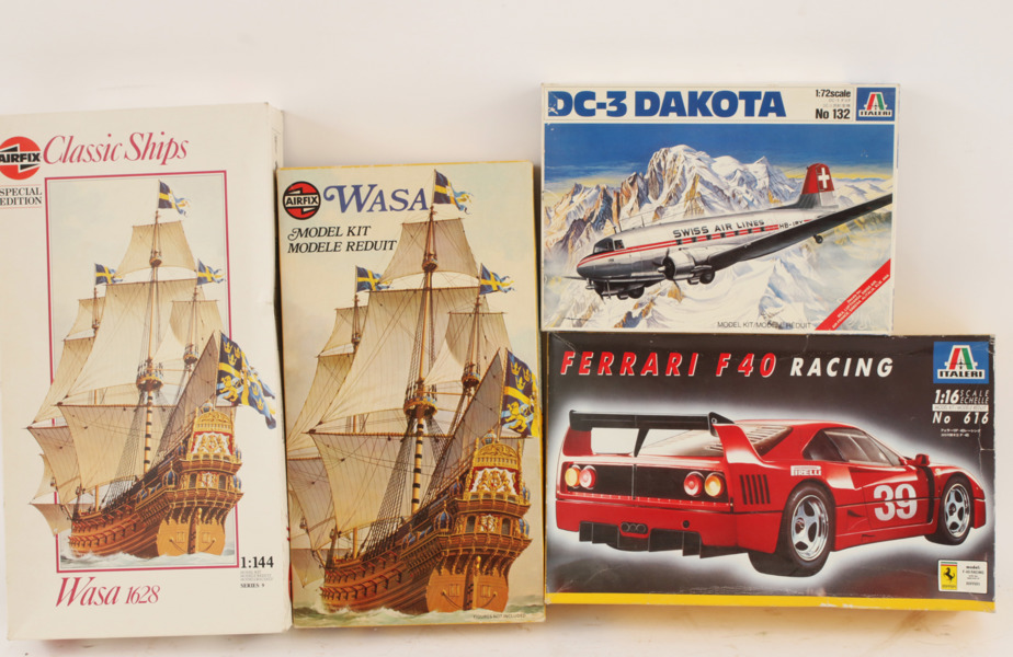 Byggsatser 4st, Airfix samt Italeri