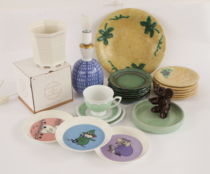 Parti porslin och keramik