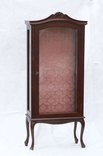Vitrinskåp, rokokostil, 1900-tal