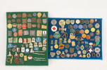 Parti pins och märken, bl.a. 1900-talets första hälft