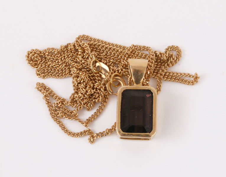 Halsband med hänge, 18k