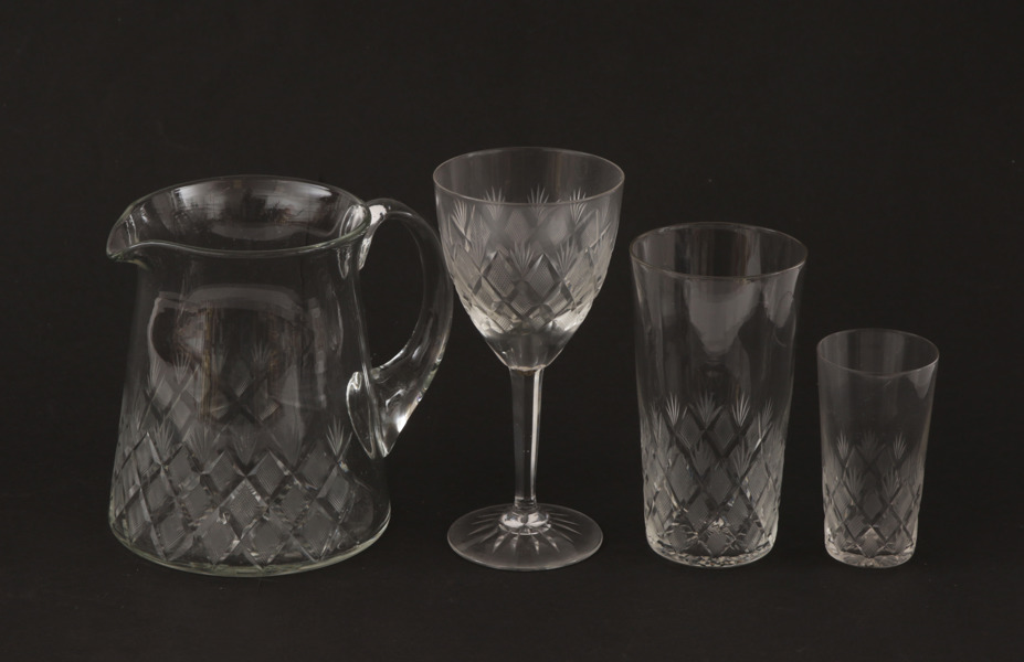 Glasservisdelar, 1900-talets första hälft