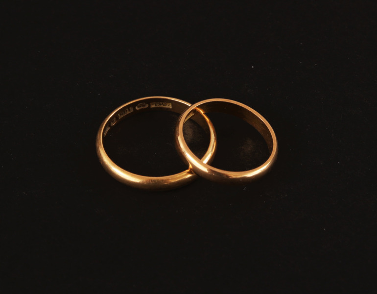 Ringar 2st, 18k