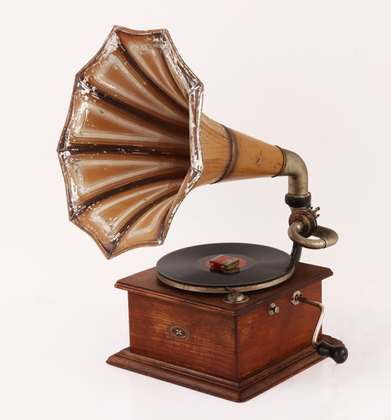 Trattgrammofon, 1900-talets början