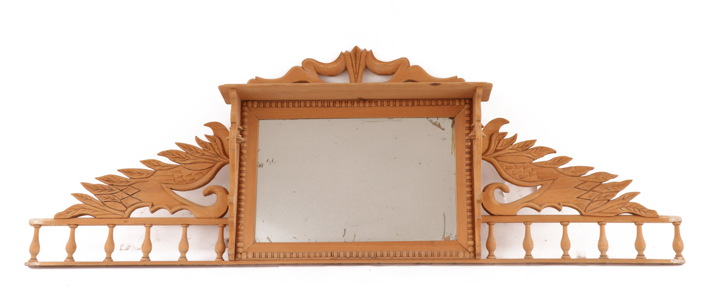 Krön med spegel och hylla, 1800-talets slut