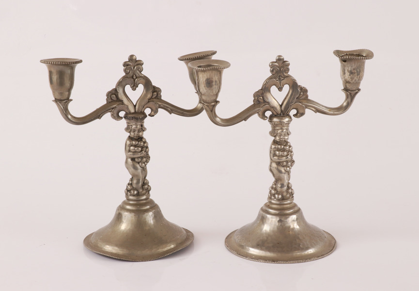 Kandelabrar ett par, Gerotin, 1900-talets första hälft