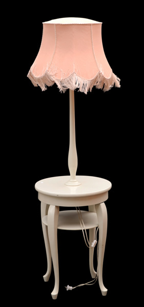 Golvlampa med bord, 1900-talets första hälft