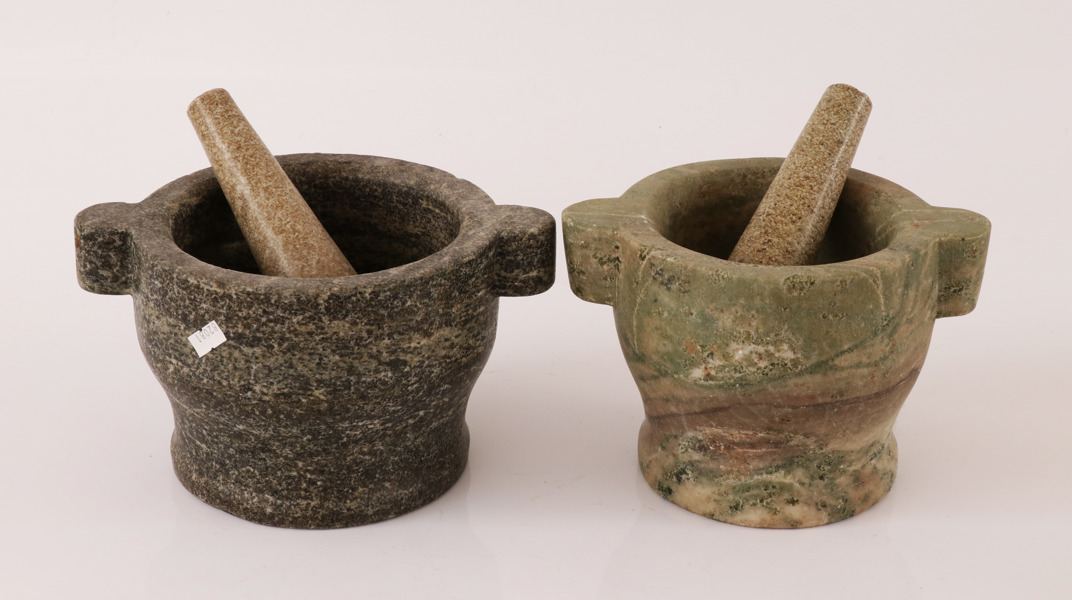 Mortlar med stöt 2st, 18/1900-tal