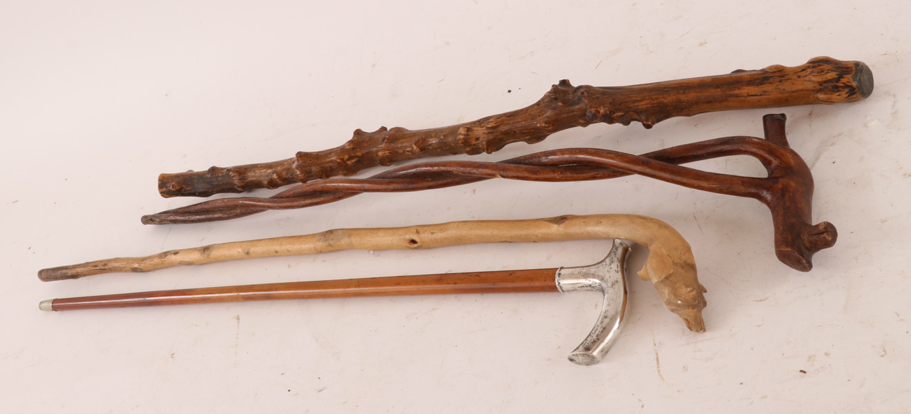 Spatserkäppar 4st, varav en med handtag i silver