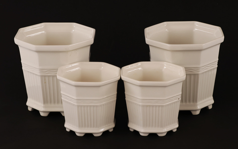 Ytterfoder 4st, "Waldemarsudde", Rörstrand samt Gustavsberg