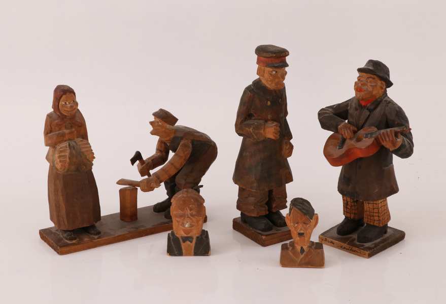 Träskurna figurer 5st