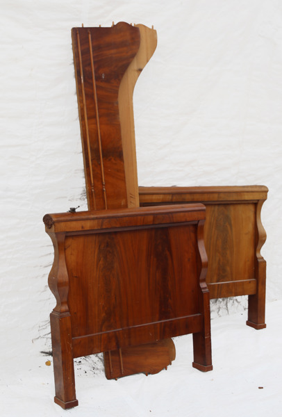 Säng, senempire, 1800-tal