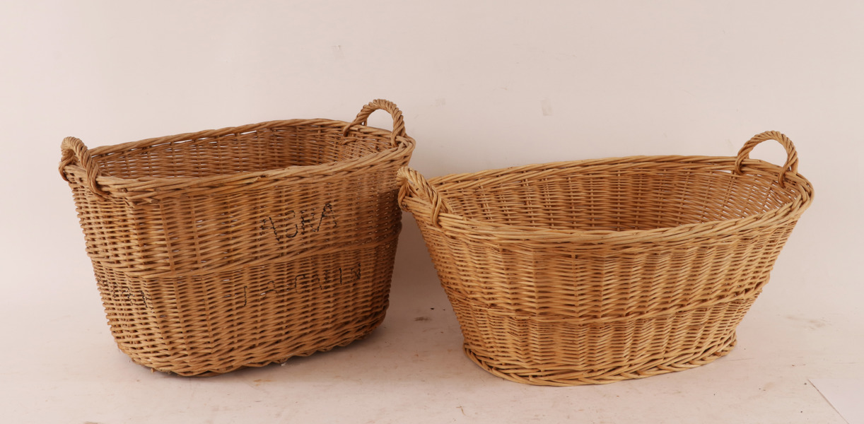 Flätade korgar 2st