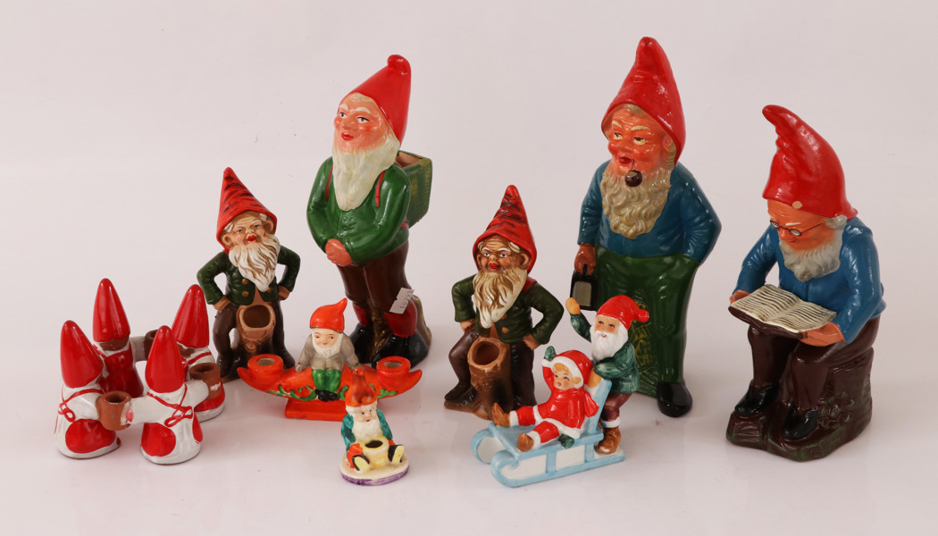 Tomtefigurer 9st, bl.a. omkring 1900-talets mitt