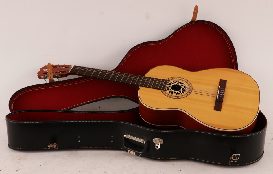 Akustisk gitarr, Bjärton, "Isabella"