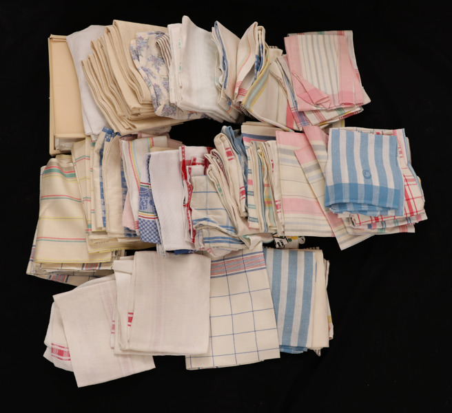 Parti handdukar, mestadels linne