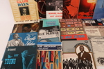 Parti LP-skivor, mestadels jazz