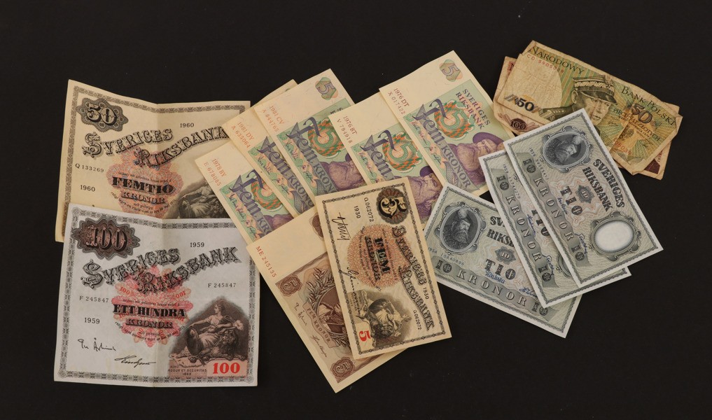 Parti äldre sedlar