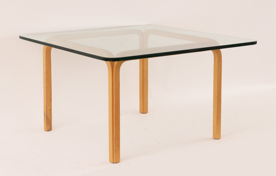 Soffbord, Alvar Aalto, "Y805B", 1900-talets andra hälft