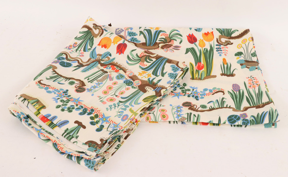 Gardiner ett par, "Primavera", Josef Frank för firma Svenskt Tenn