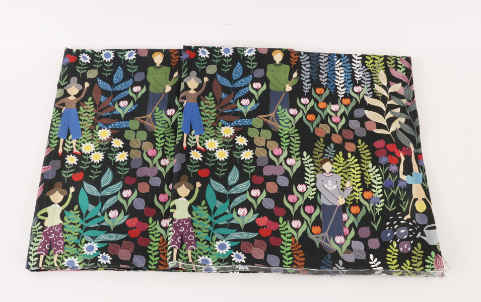Gardiner ett par, "Trädgård", Louise Videlyck för Arvidssons Textil