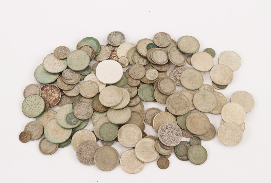 Parti svenska silvermynt, bl.a. före 1942