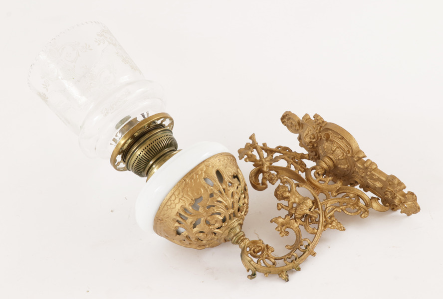 Väggfotogenlampa, omkring år 1900