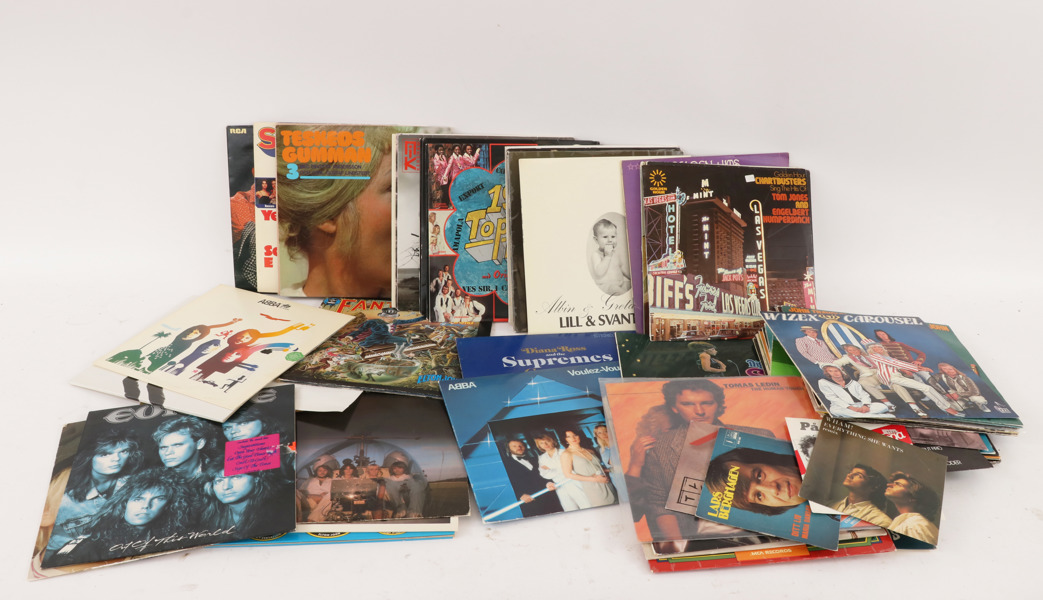 Parti LP-skivor och singlar