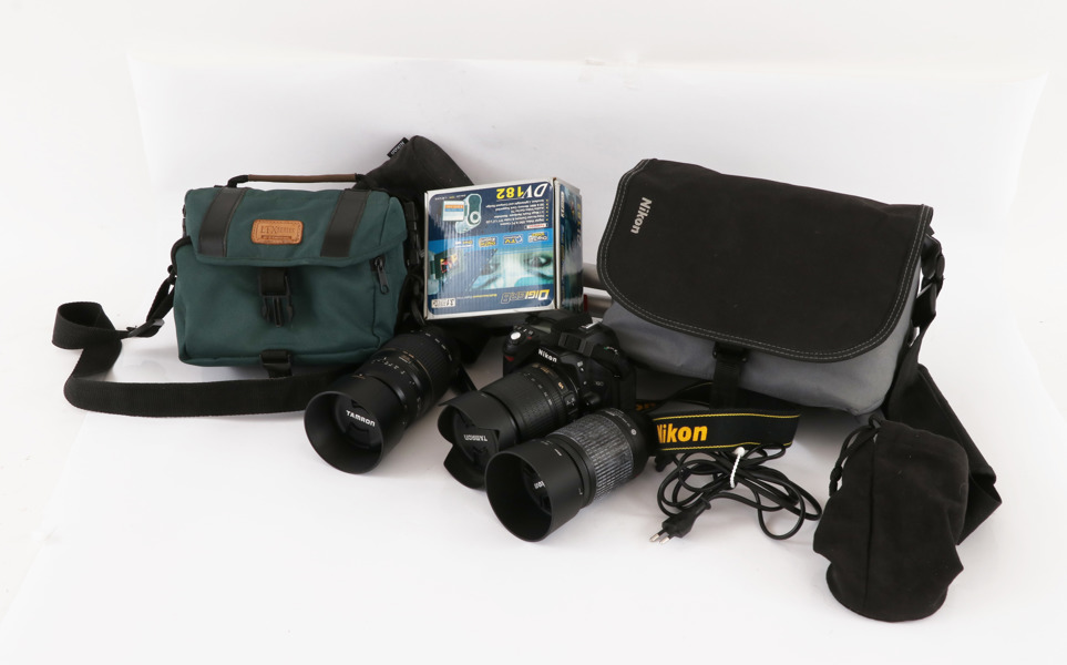 Systemkamera, Nikon D90