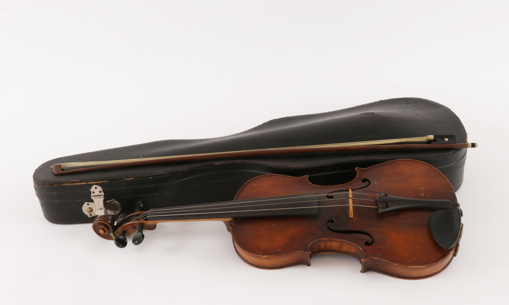 Fiol med stråke, Franz Hell, Elmshorn