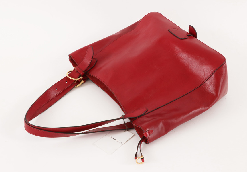 Handväska, The Bridge