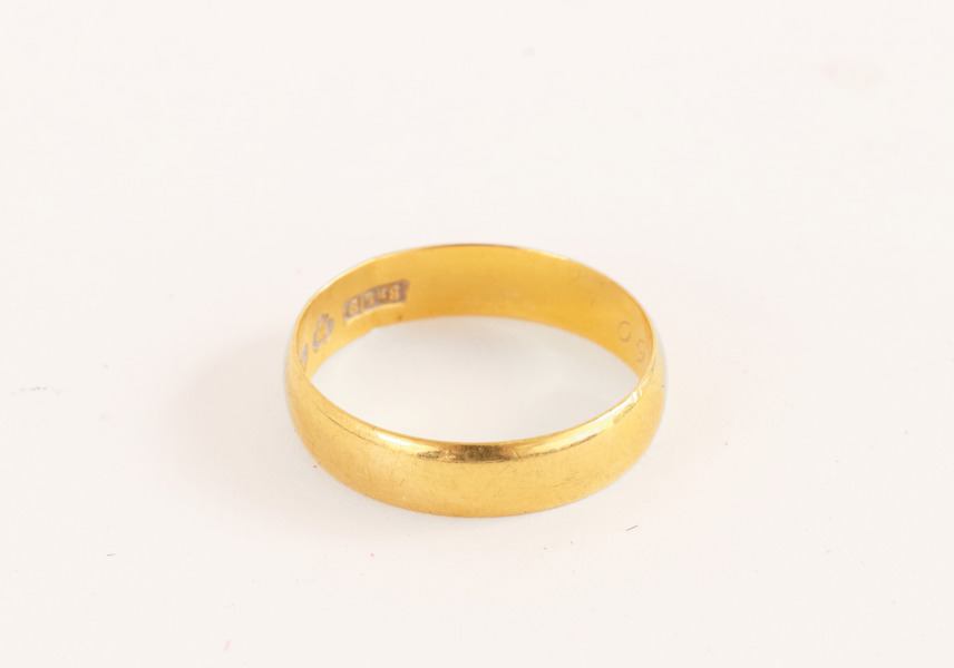 Ring i 23k