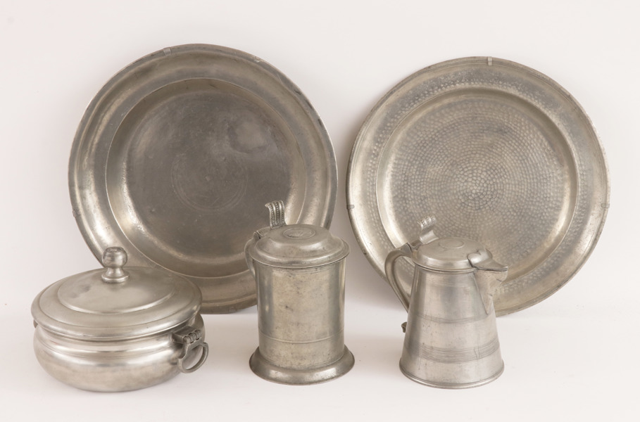 Tenn 5 delar, mestadels 1800-tal