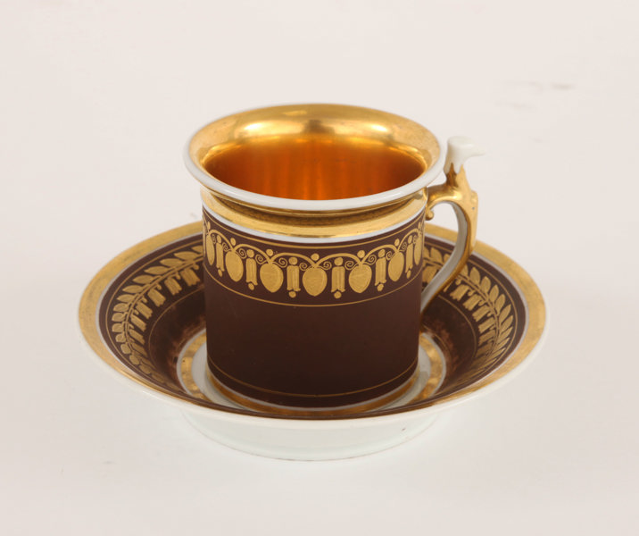 Kaffekopp med fat, empire, 1800-talets första hälft