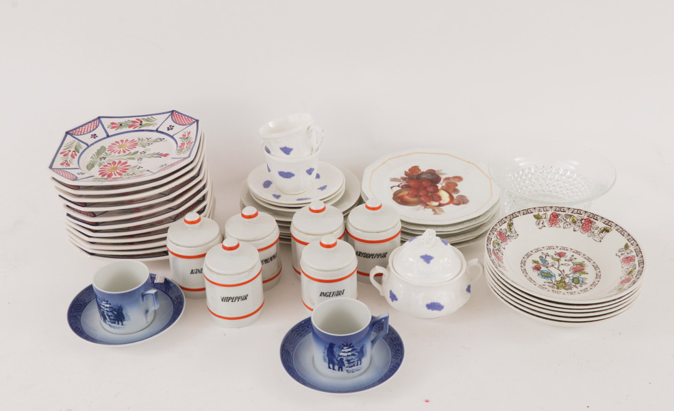 Parti glas och porslin