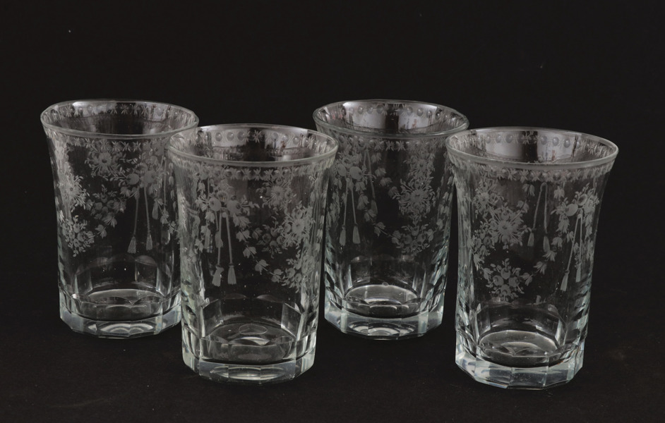 Glas 4st, sengustavianska, 1800-talets början