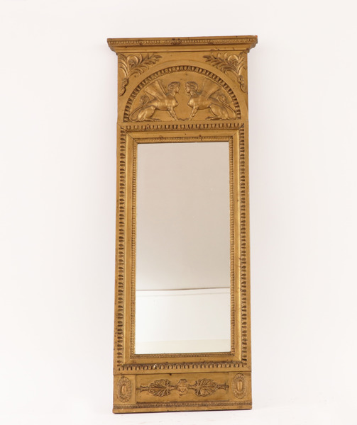 Spegel, sengustavianskt Stockholmsarbete av Carl Gustaf Fyrwald, omkring år 1800