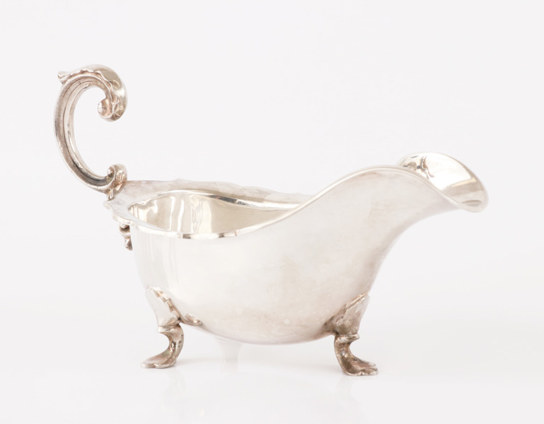 Såskanna i silver, rokokostil, 1900-tal