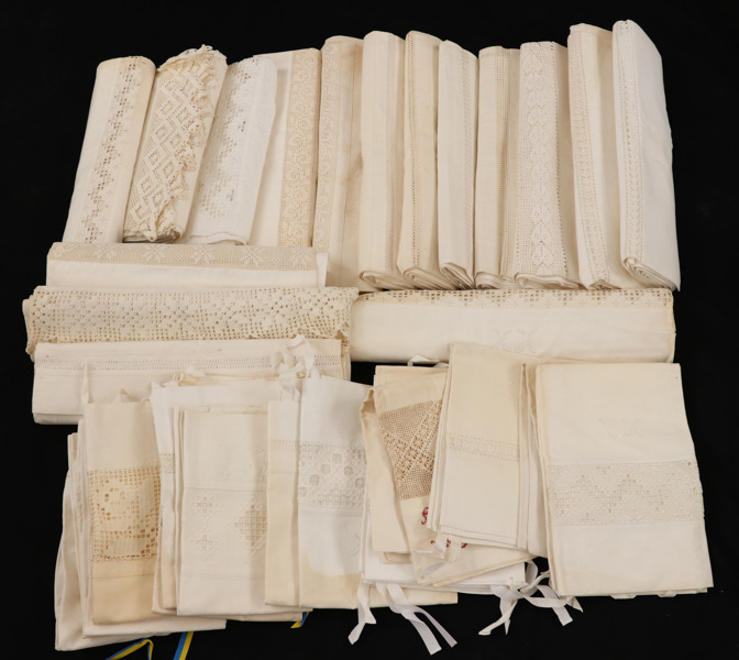 Parti lakan och örngott med spets