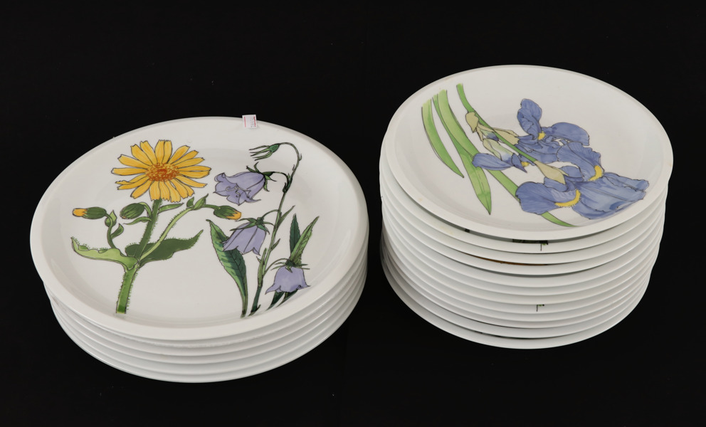 Matservisdelar, "Midsommar",  Marquerite Walfridson för IKEA