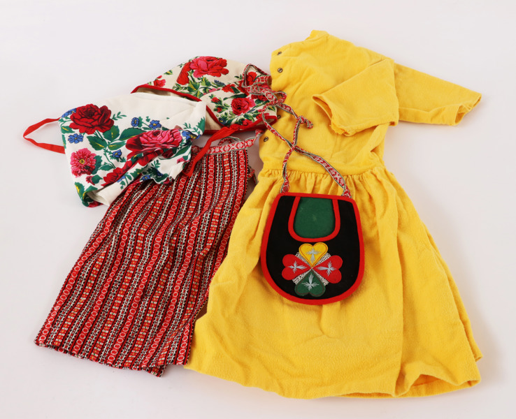 Flickdräkt, Leksand